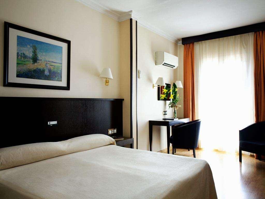 Gaudi Hotel 3*
