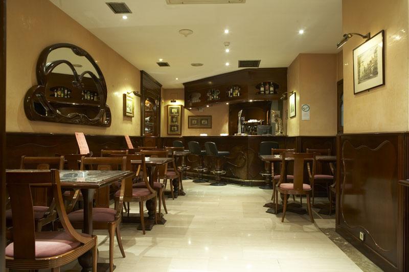 Hotel Gaudi 3*