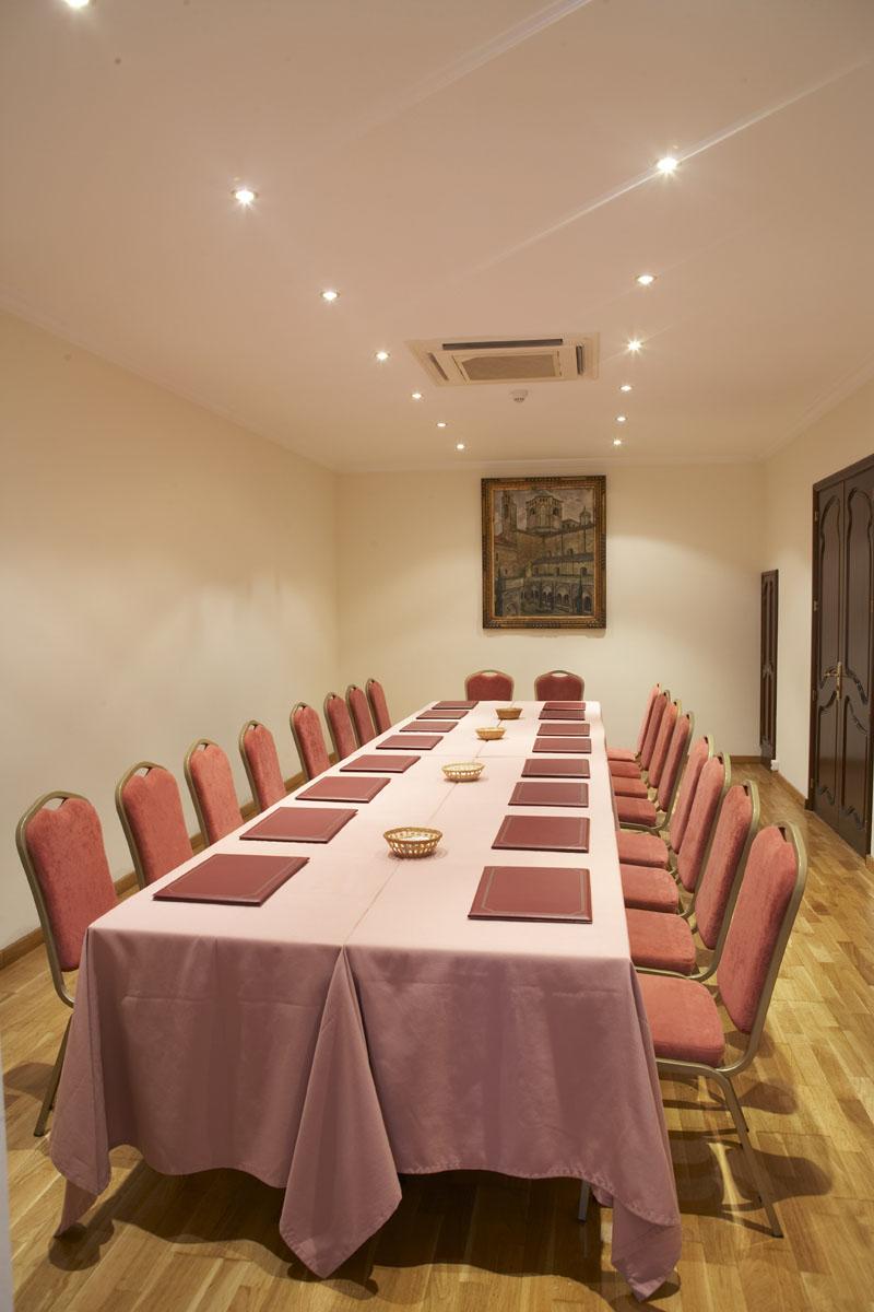 Hotel Gaudi 3*